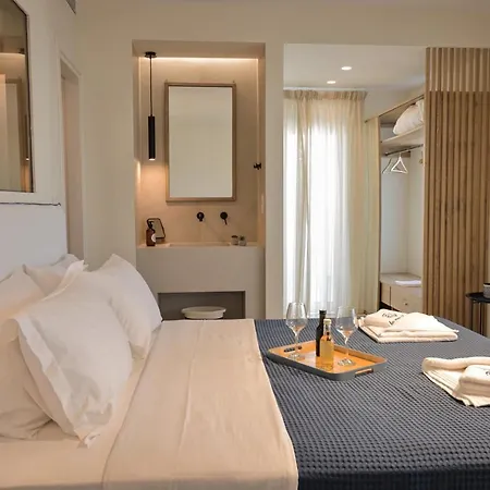 La Bleue Boutique * Vrahati