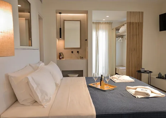 La Bleue Boutique * Vrahati